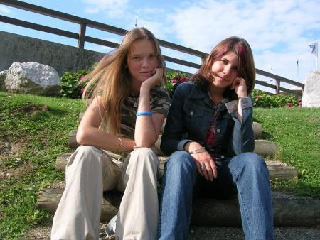 moi a goche rachouille a droite