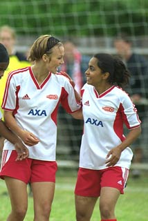 jules &agrave; gauche &eacute; jess &agrave; droite